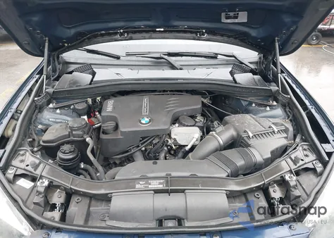 2014 BMW X1 xDrive28I из США, поврежденный, VIN WBAVL1C50EVY10567